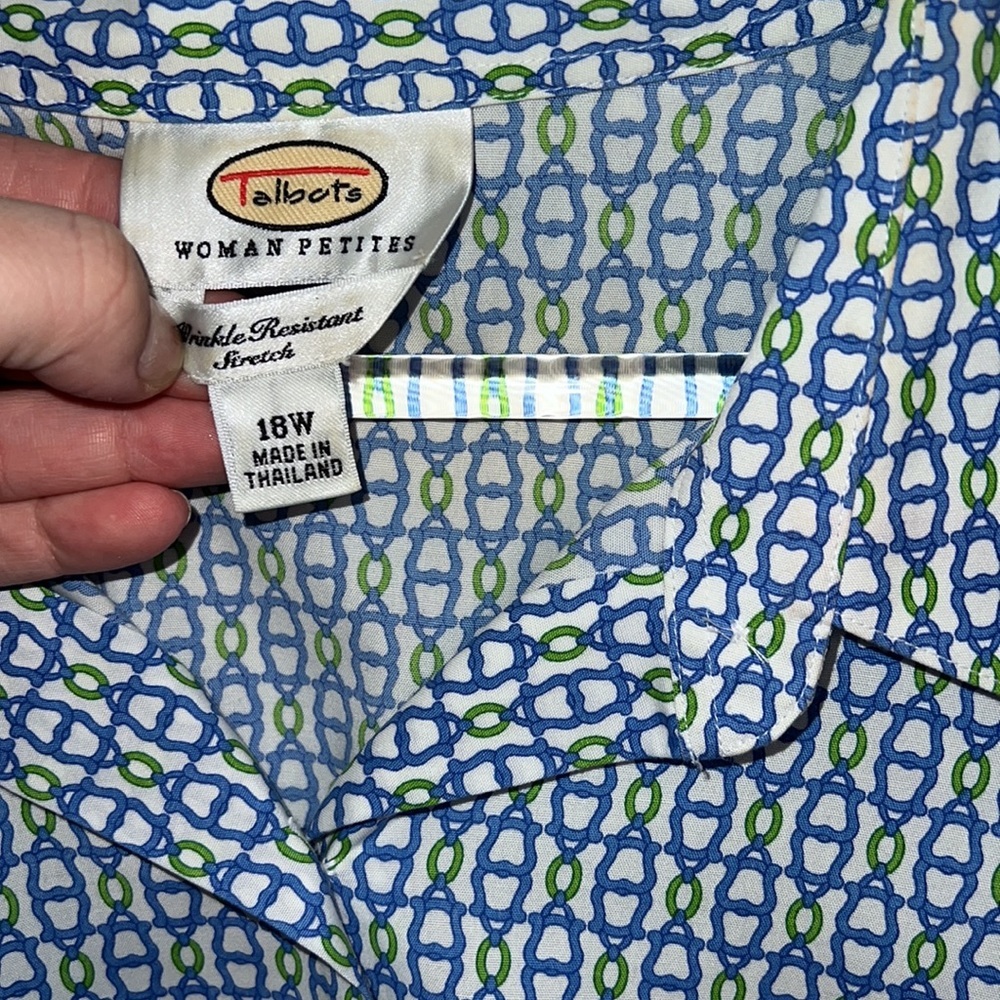 Talbots Women’s Patterned Wrinkle Resistant Stret… - image 6